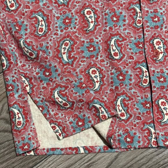 Cambridge Dry Goods Co. Men’s Linen Boho Shirt – Red & Blue Paisley – Size M - Picture 9 of 10